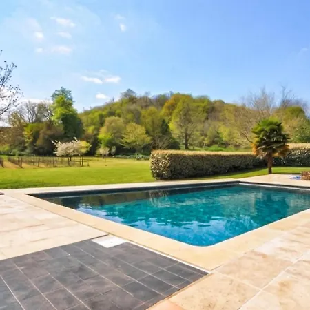 Pet Friendly In Saint-benoit Holiday home